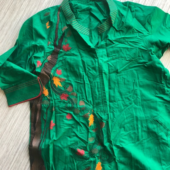 🆕 EMBROIDERED DESIGNER KURTA - Picture 2 of 7